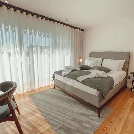 Penthouse In Downtown By Homing Lägenhet Oporto