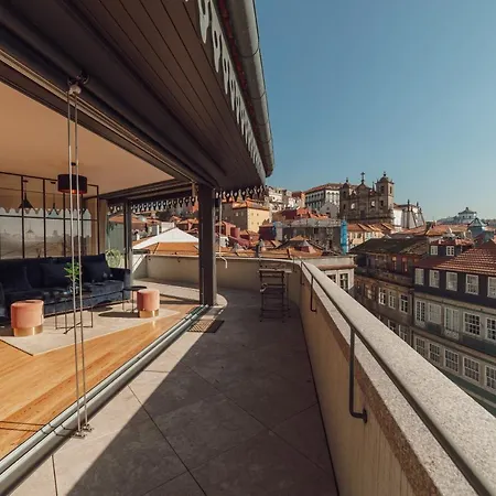 Penthouse In Downtown By Homing * Porto